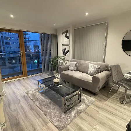 Deluxe Modern & Free Secure Parking! 公寓 利兹