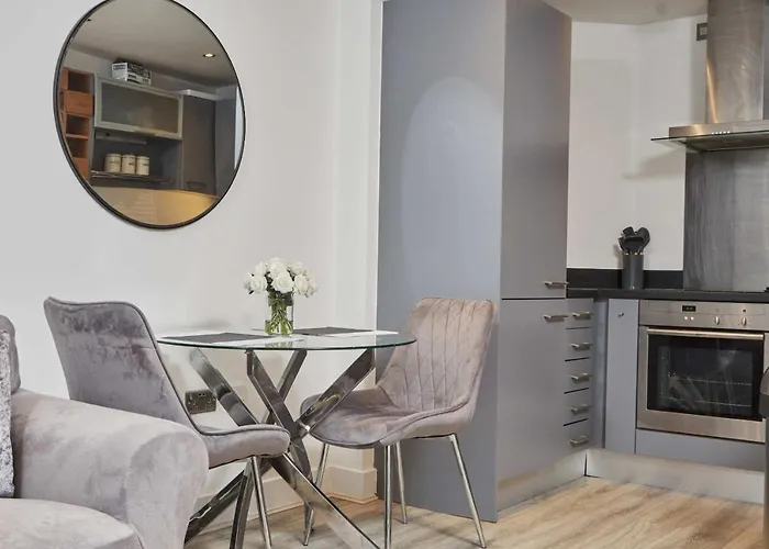 Deluxe Modern & Free Secure Parking! Apartamento