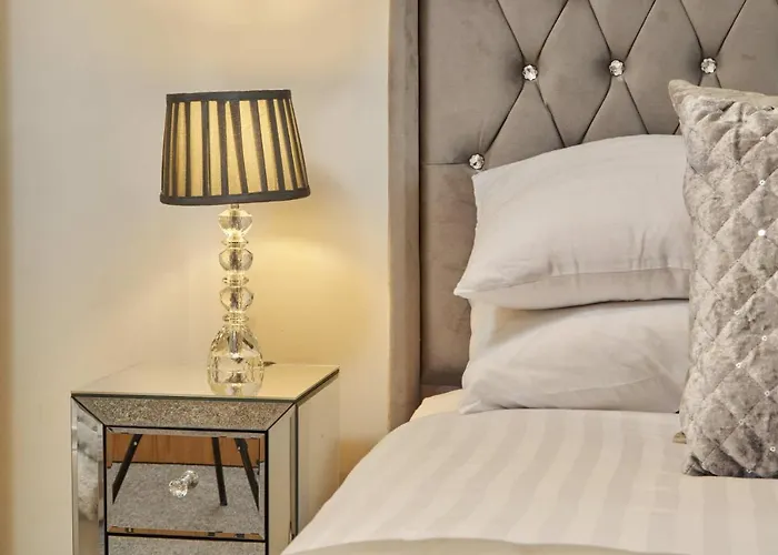 Deluxe Modern & Free Secure Parking! Apartamento